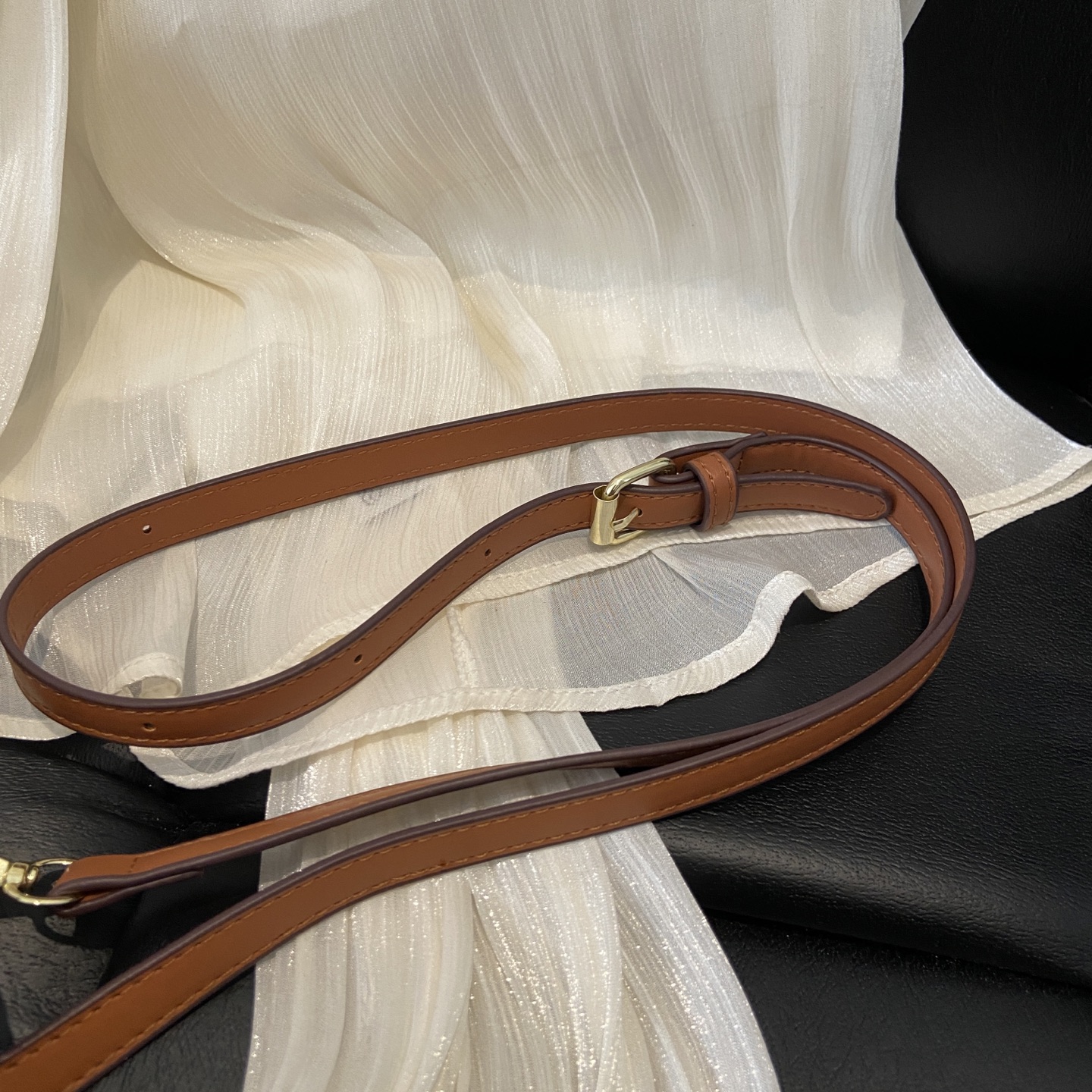 29$ dh COACH Shoulder bag 70485822093 BY2373 gallery