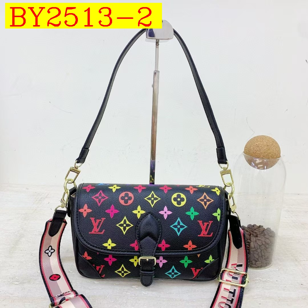 29$ dh LV 122 Shoulder bag size 25X11X17 cm 71405022095 BY2513 gallery