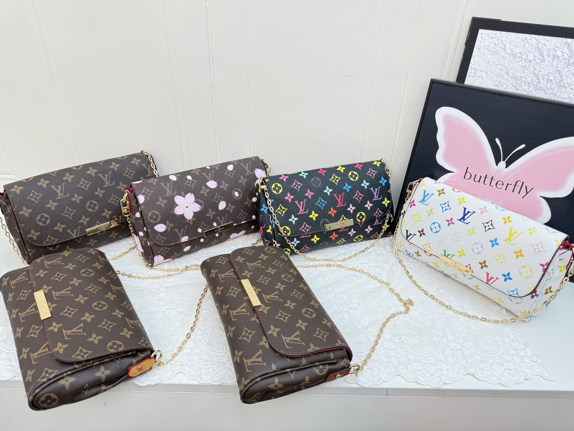 29$ dh LV JYH40717 Shoulder bag size 25x16x6 cm 90584822093 BY2585 gallery