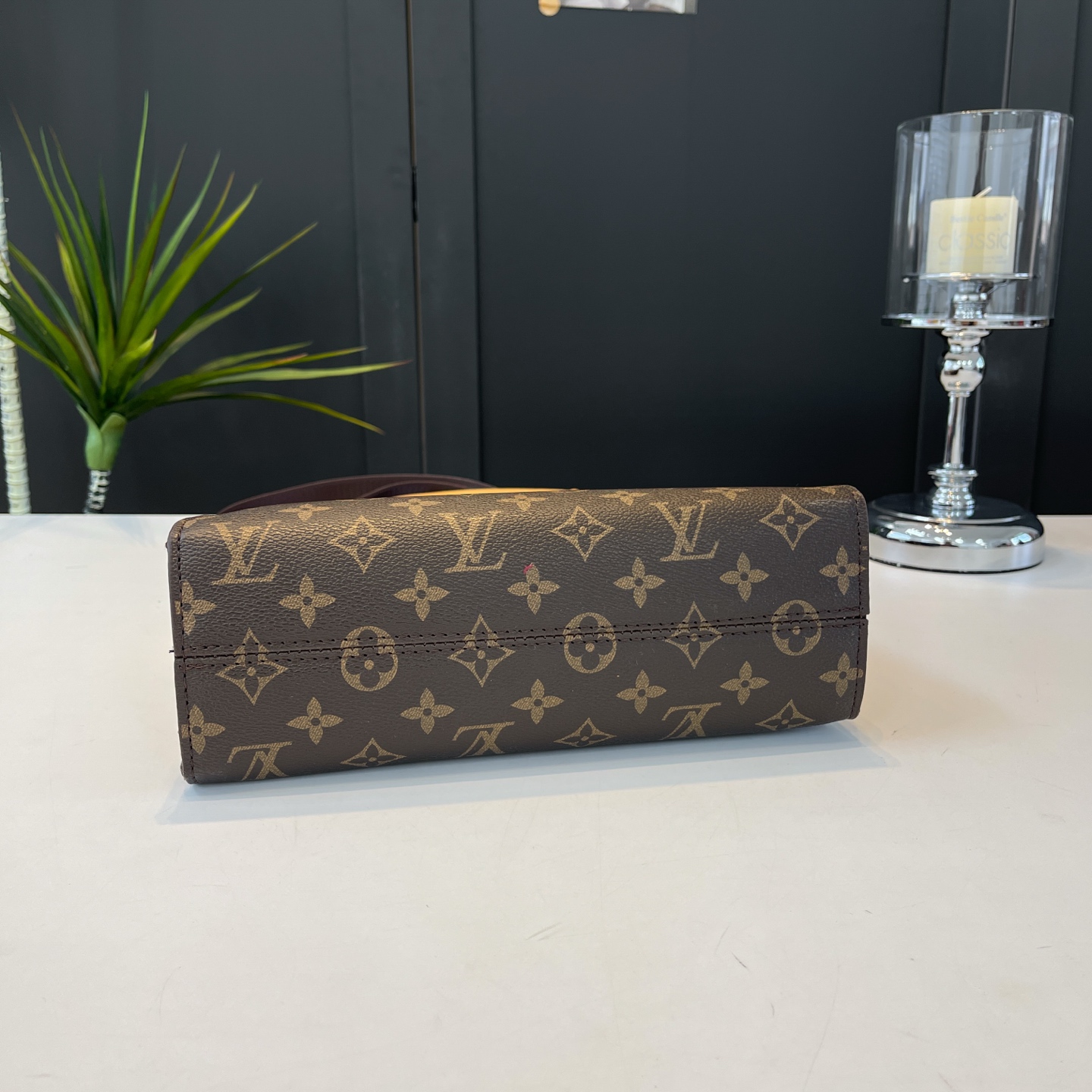 30$ LV 9010 Tote bag size 26X20X9 cm 3984 BY2833 gallery