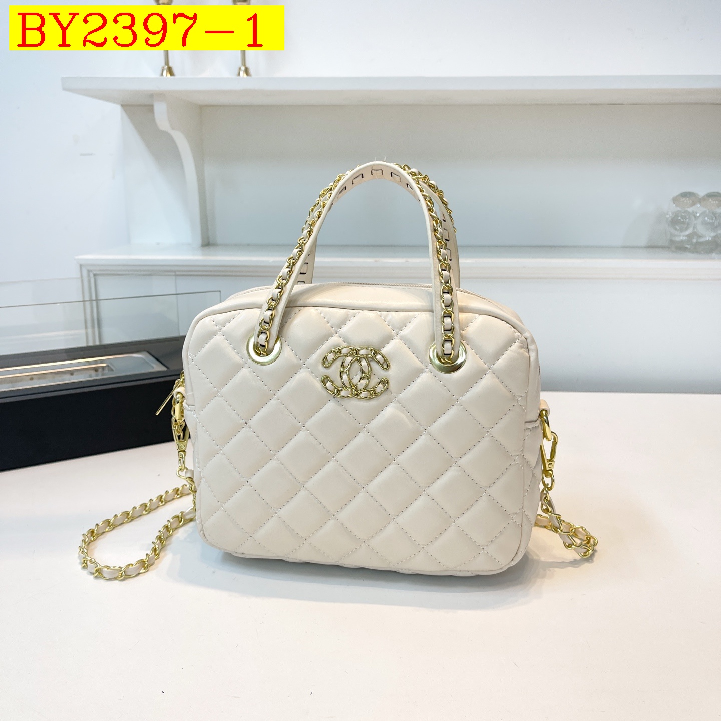 30$ dh CHANEL 7751 Shoulder bag size 22X17X7 cm 60591823100 BY2397 gallery