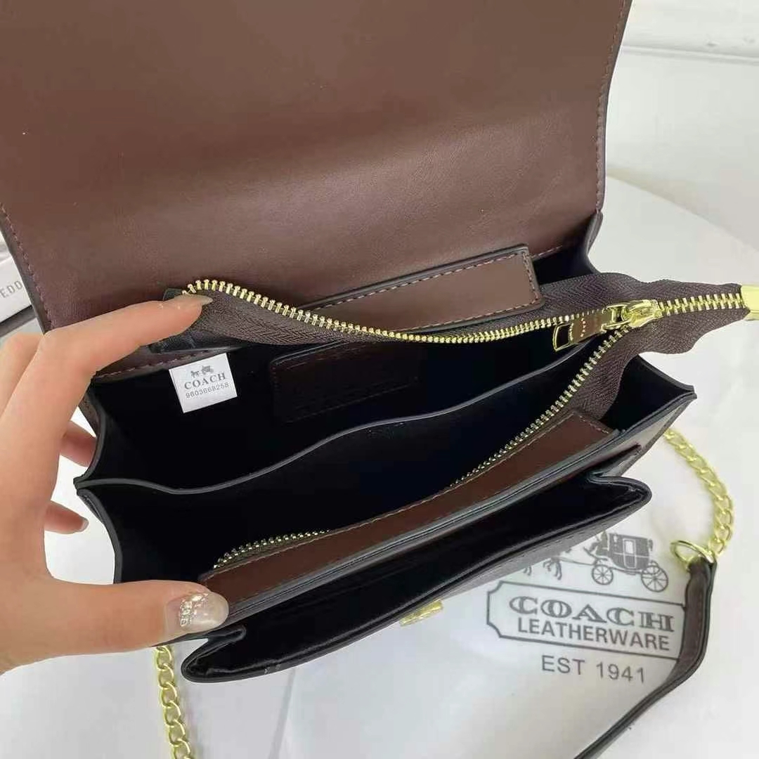 30$ dh COACH 047 Shoulder bag size 21X15X10 cm 30594623008 BY2479 gallery