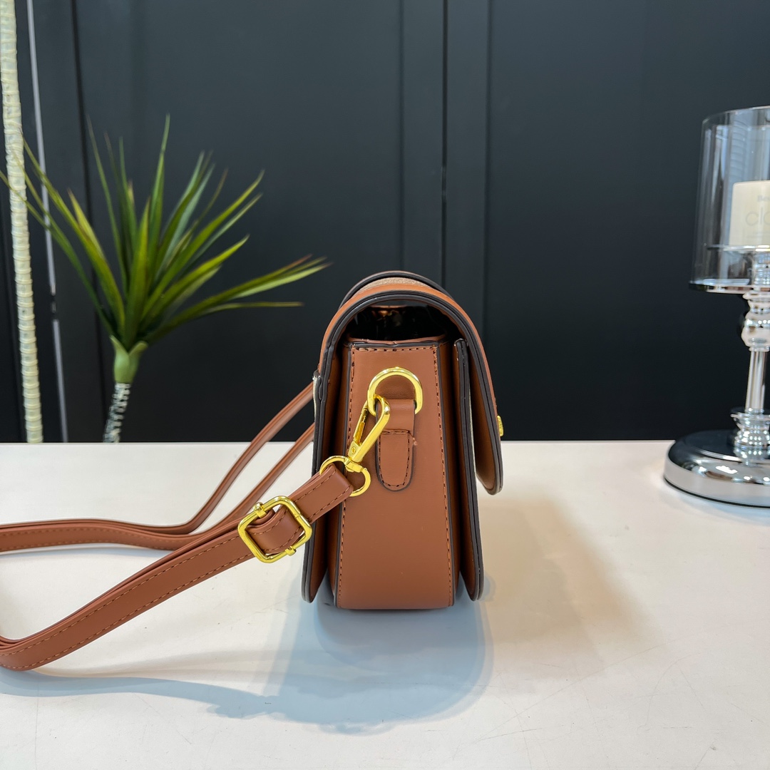 30$ dh COACH 9005 Shoulder bag size 20X16X8 cm 50293623008 BY2643 gallery