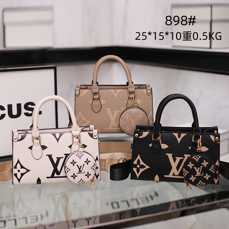 30$ dh GUCCl 898 Shoulder bag size 25X15X10 cm 30591623008 BY2615 gallery