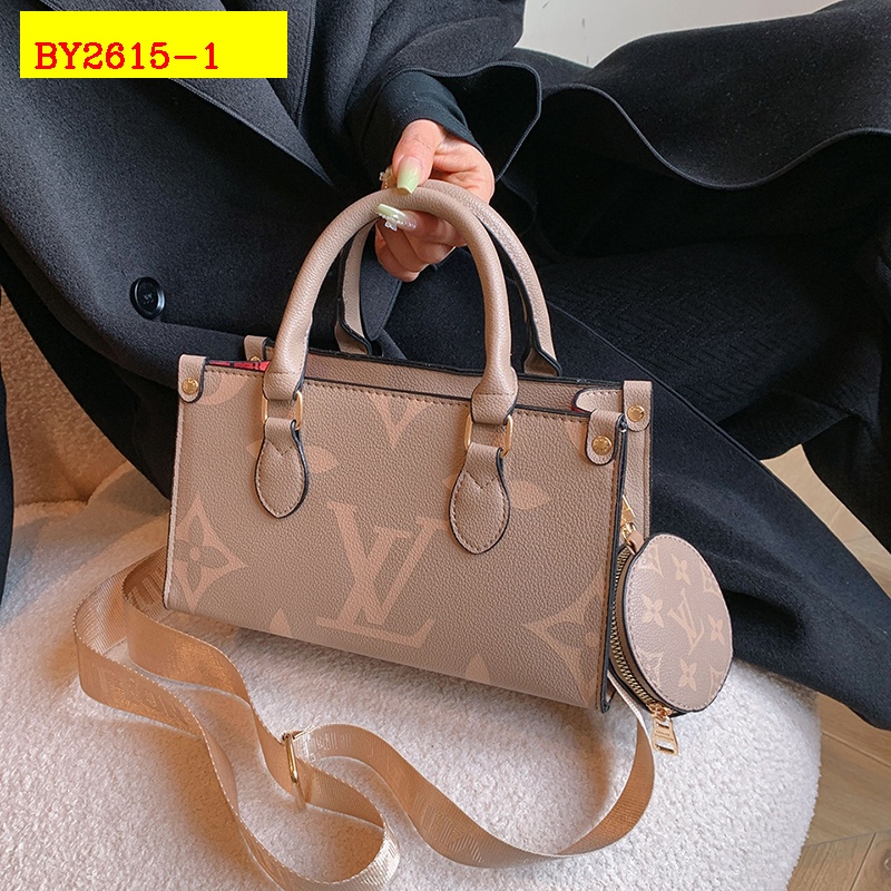 30$ dh GUCCl 898 Shoulder bag size 25X15X10 cm 30591623008 BY2615 gallery