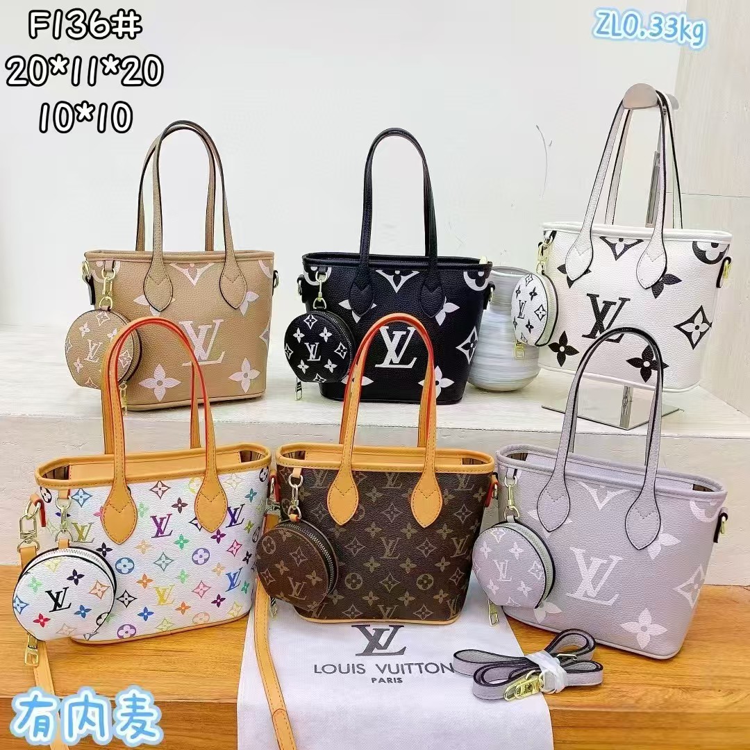 30$ dh LV 136 Tote bag size 20X11X20 cm 91508623100 BY2517 gallery