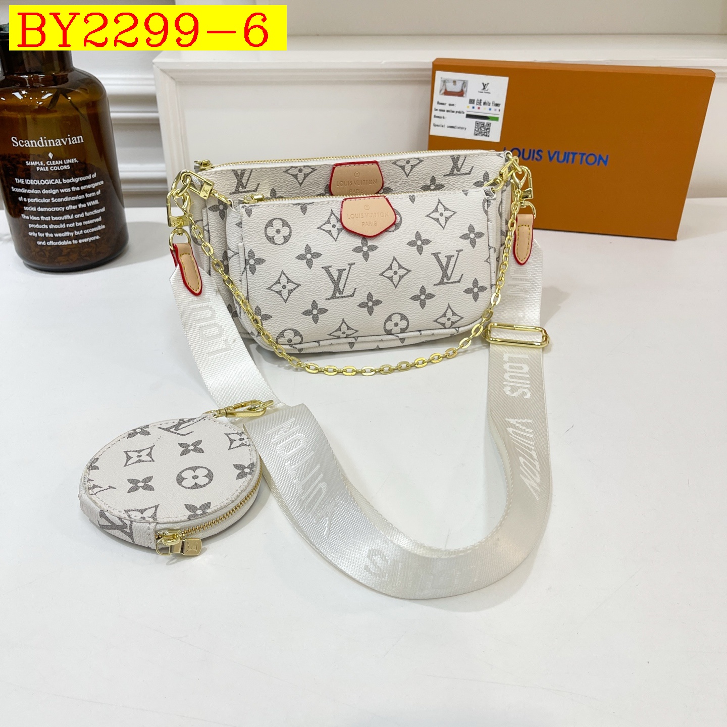30$ dh LV 8808 Shoulder bag size 24X13X3 cm 60395823100 BY2299 gallery
