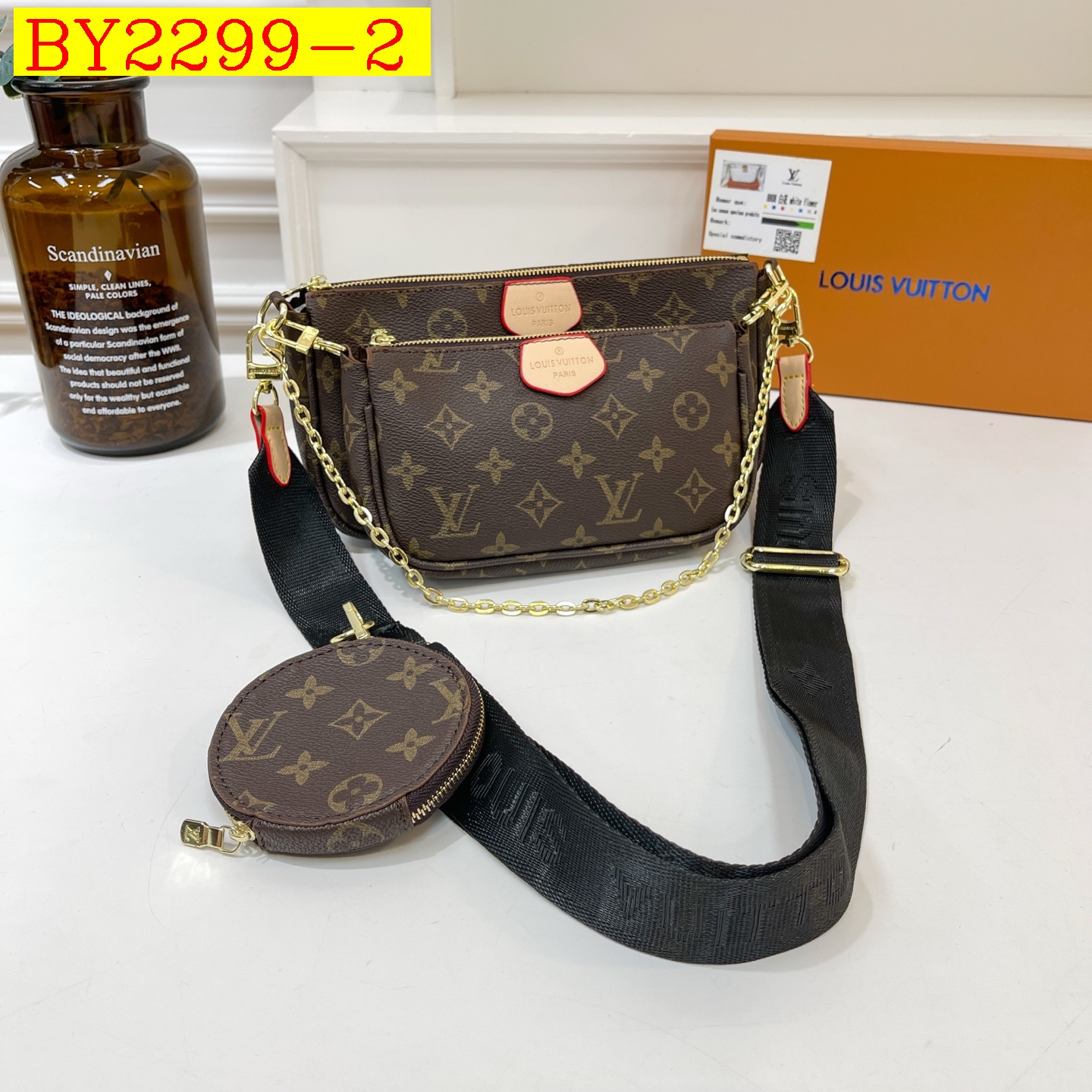 30$ dh LV 8808 Shoulder bag size 24X13X3 cm 60395823100 BY2299 gallery