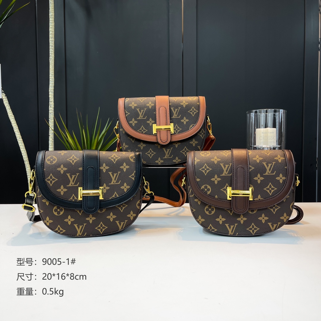 30$ dh LV 9005-1 Shoulder bag size 20X16X8 cm 50294623008 BY2669 gallery