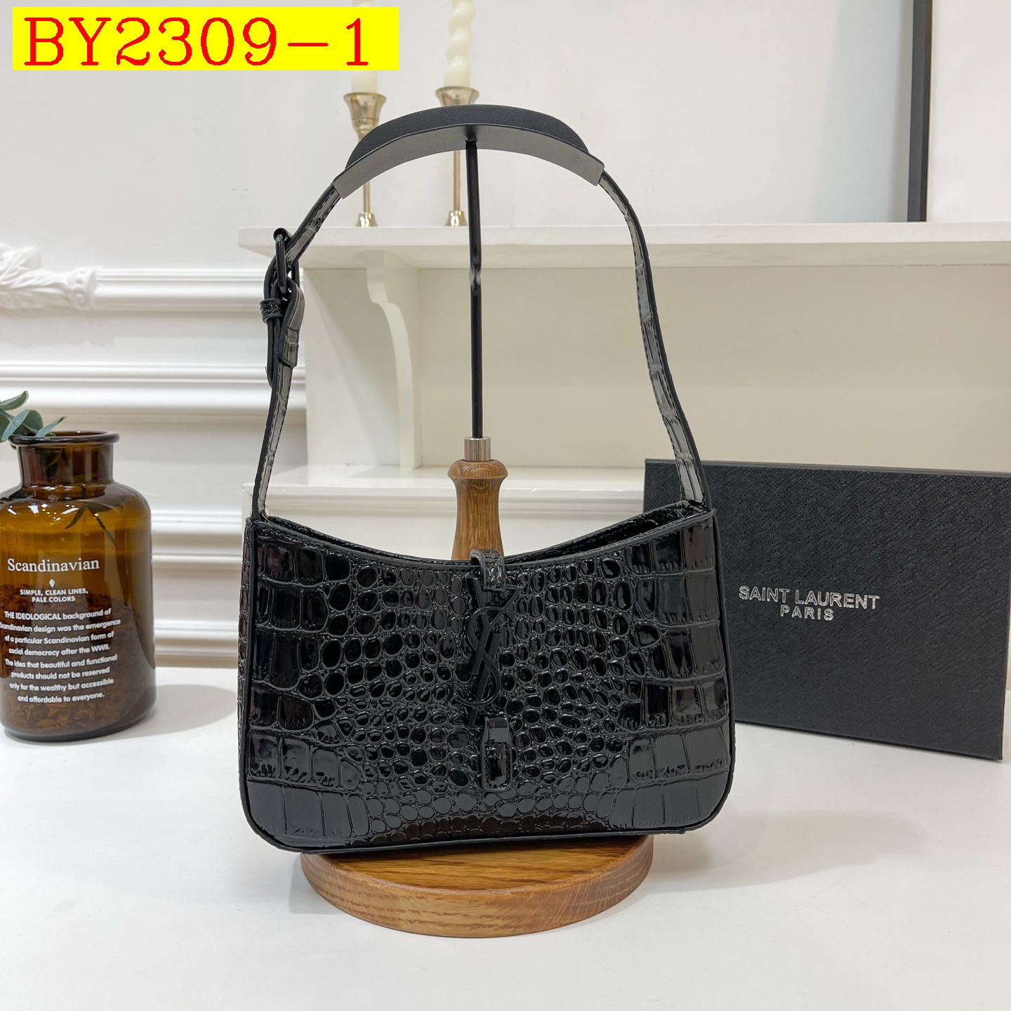 30$ dh YSL 7858 Shoulder bag size 23X15X6 cm 70495823100 BY2309 gallery