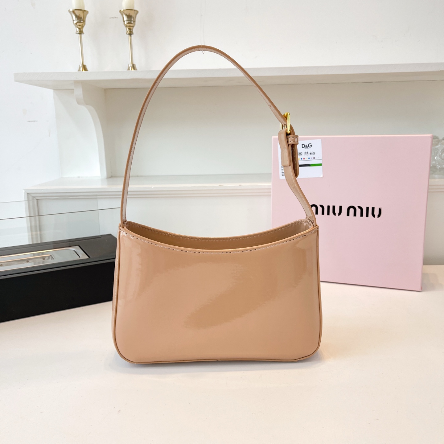 30$ dh miumiu 7861 Shoulder bag size 23X15X6 cm 50293623008 BY2429 gallery