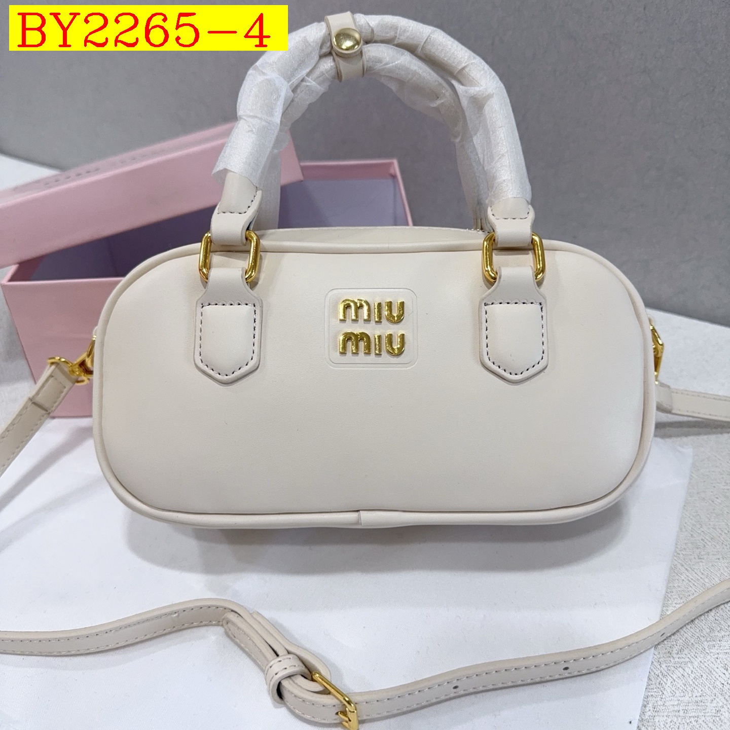 30$ dh miumiu 8825 Shoulder bag size 24X12X8 cm 30594623008 BY2265 gallery