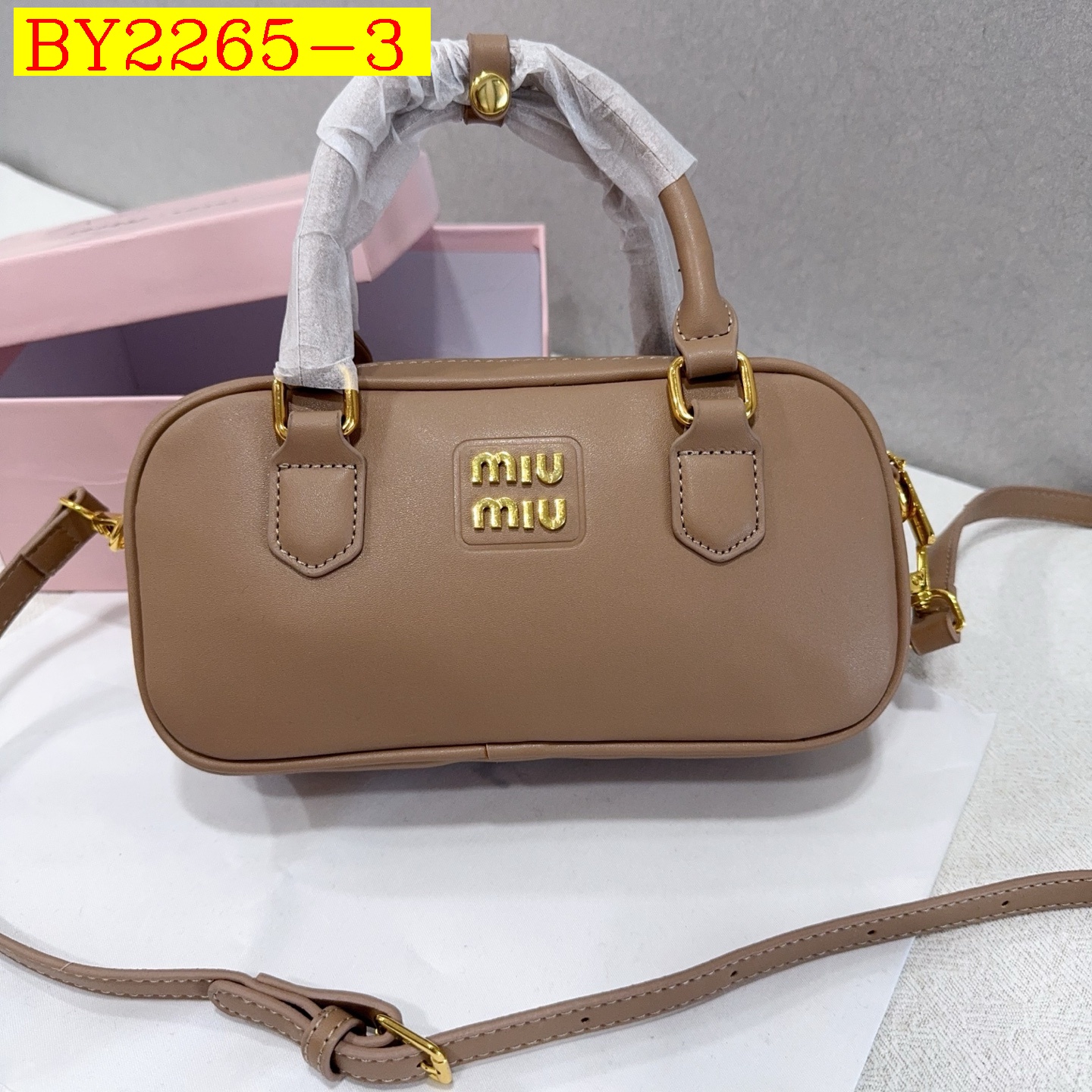 30$ dh miumiu 8825 Shoulder bag size 24X12X8 cm 30594623008 BY2265 gallery