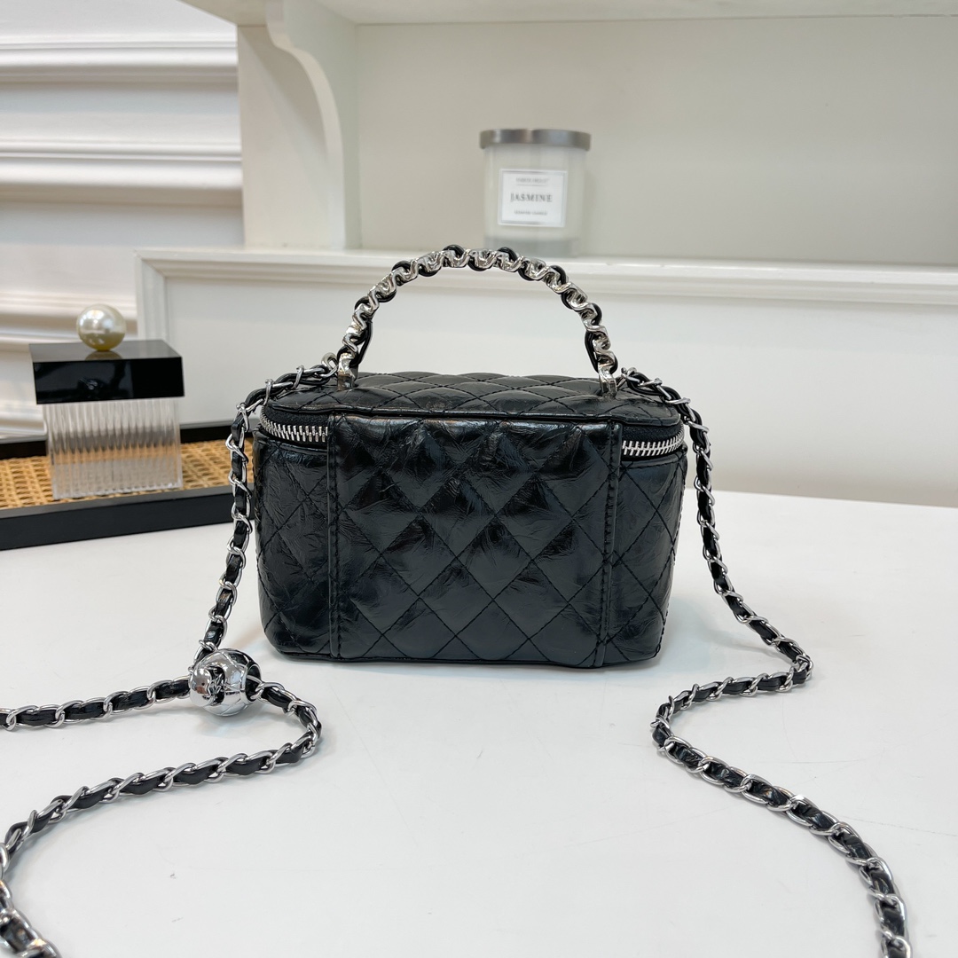 30$ new_dh CHANEL 2008 SIZE 17X11X8 CM 81516012988 ZY3B331 gallery