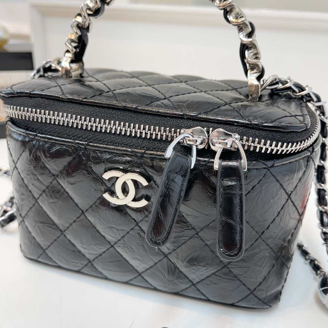 30$ new_dh CHANEL 2008 SIZE 17X11X8 CM 81516012988 ZY3B331 gallery