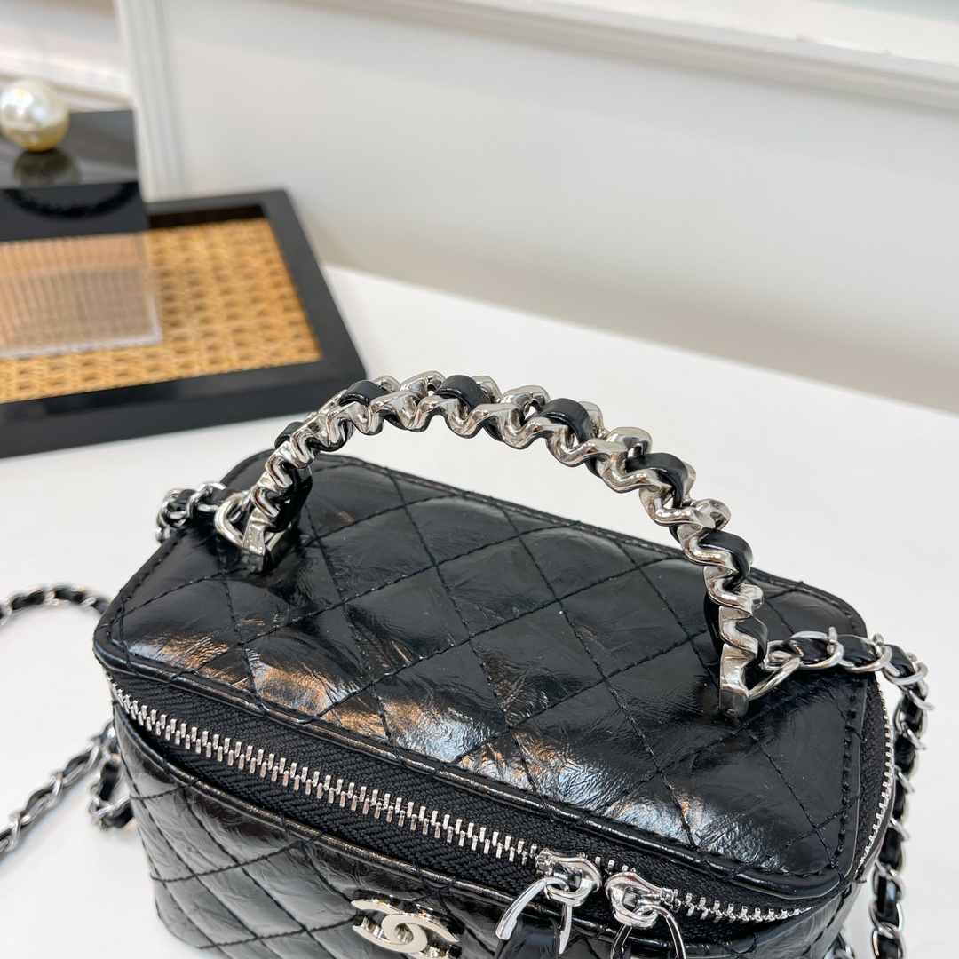 30$ new_dh CHANEL 2008 SIZE 17X11X8 CM 81516012988 ZY3B331 gallery