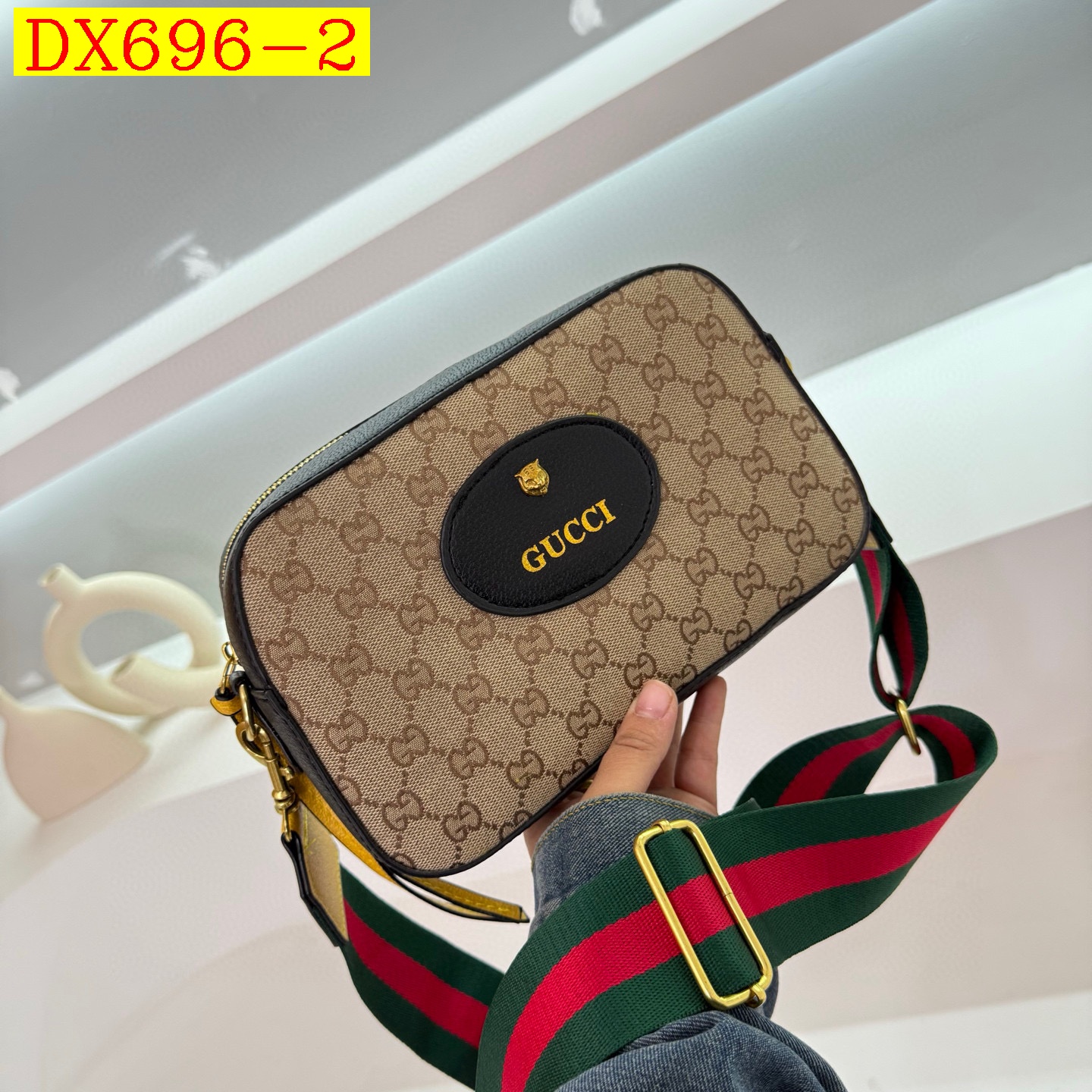 31$ Gucci Shoulder bag size 24.5X14.5X7cm 217330 DX696 gallery