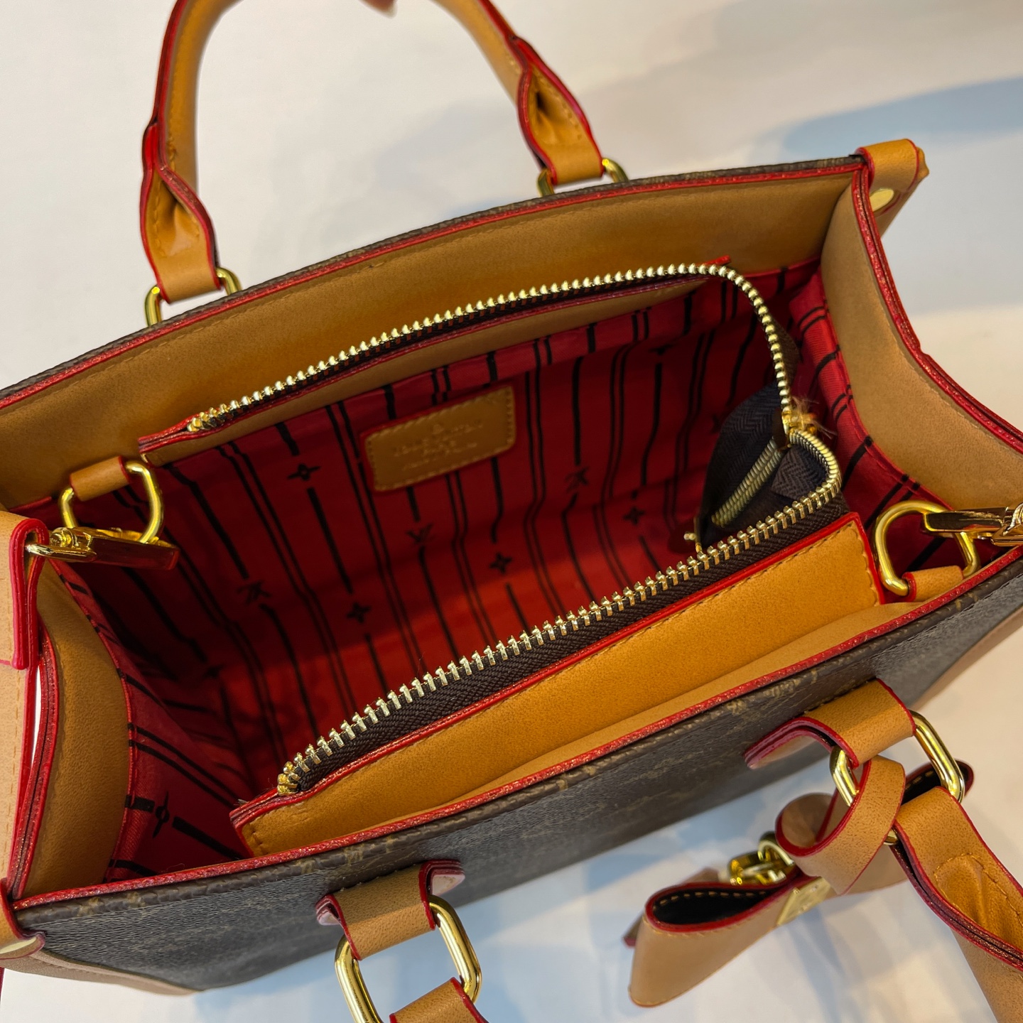 31$ LV 6506 Tote bag size 26X19X10 cm 518076 BY2831 gallery