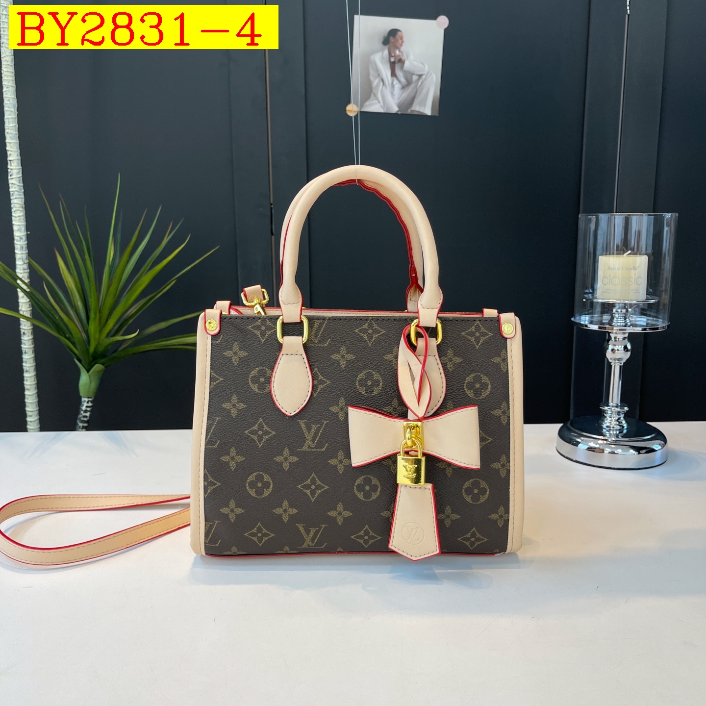 31$ LV 6506 Tote bag size 26X19X10 cm 518076 BY2831 gallery