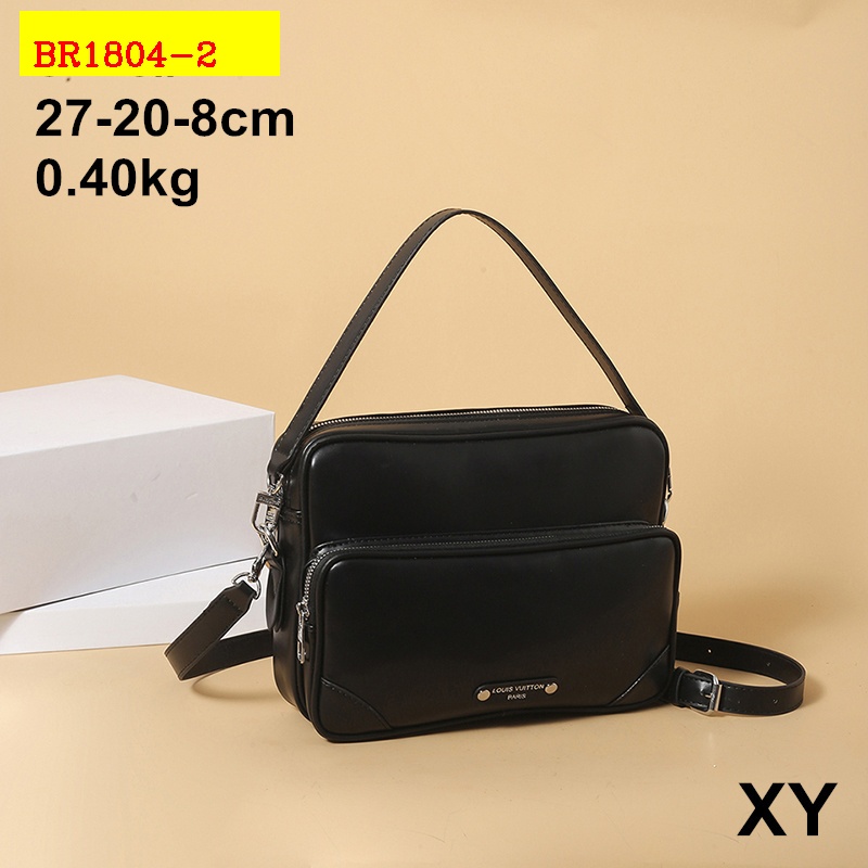 31$ LV 8226 Shoulder bag size 27x20x8 cm 313270 BR1804 gallery