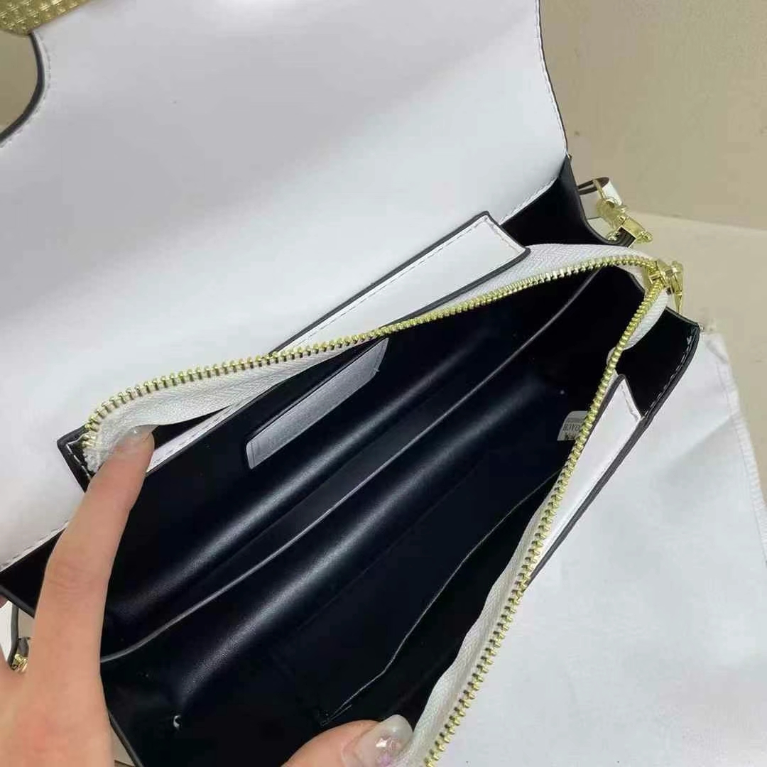31$ dh COACH 222 Shoulder bag size 26X14X8 cm 31502623115 BY2481 gallery