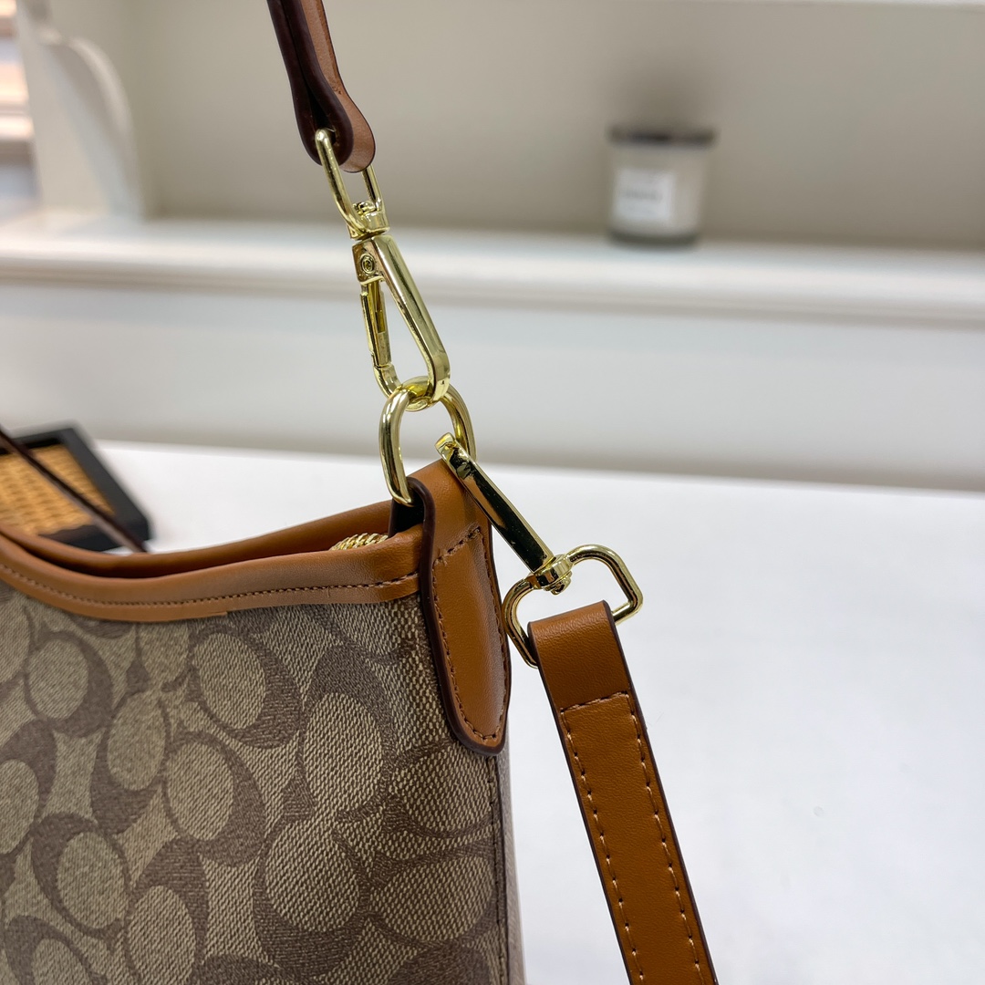 31$ dh COACH 2230 Shoulder bag size 30X24X11 cm 80596423116 BY2641 gallery