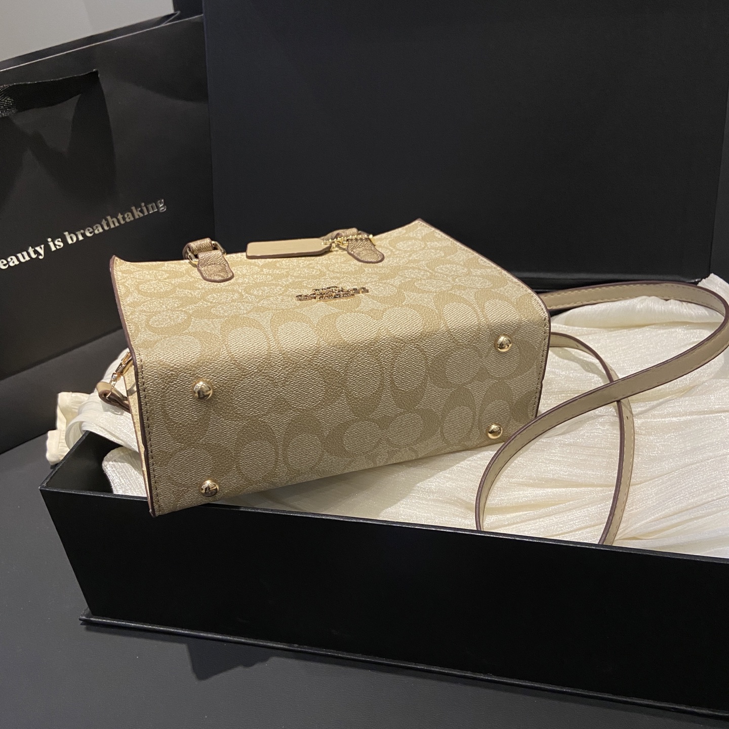 31$ dh COACH Tote bag size 22X9X17 cm 60591023115 BY2511 gallery