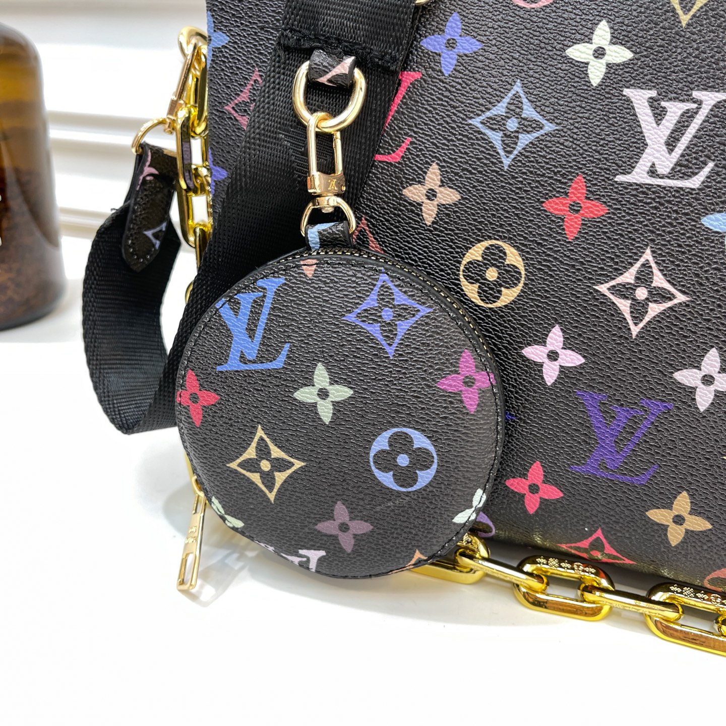 31$ dh LV 2013 Shoulder bag size 26X19X11 cm 91504623115 BY2291 gallery