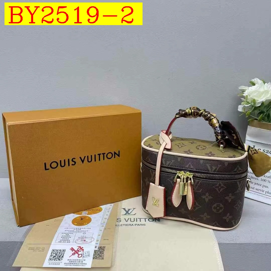 31$ dh LV 31357 Shoulder bag size 18X13X10 cm 91815223210 BY2519 gallery