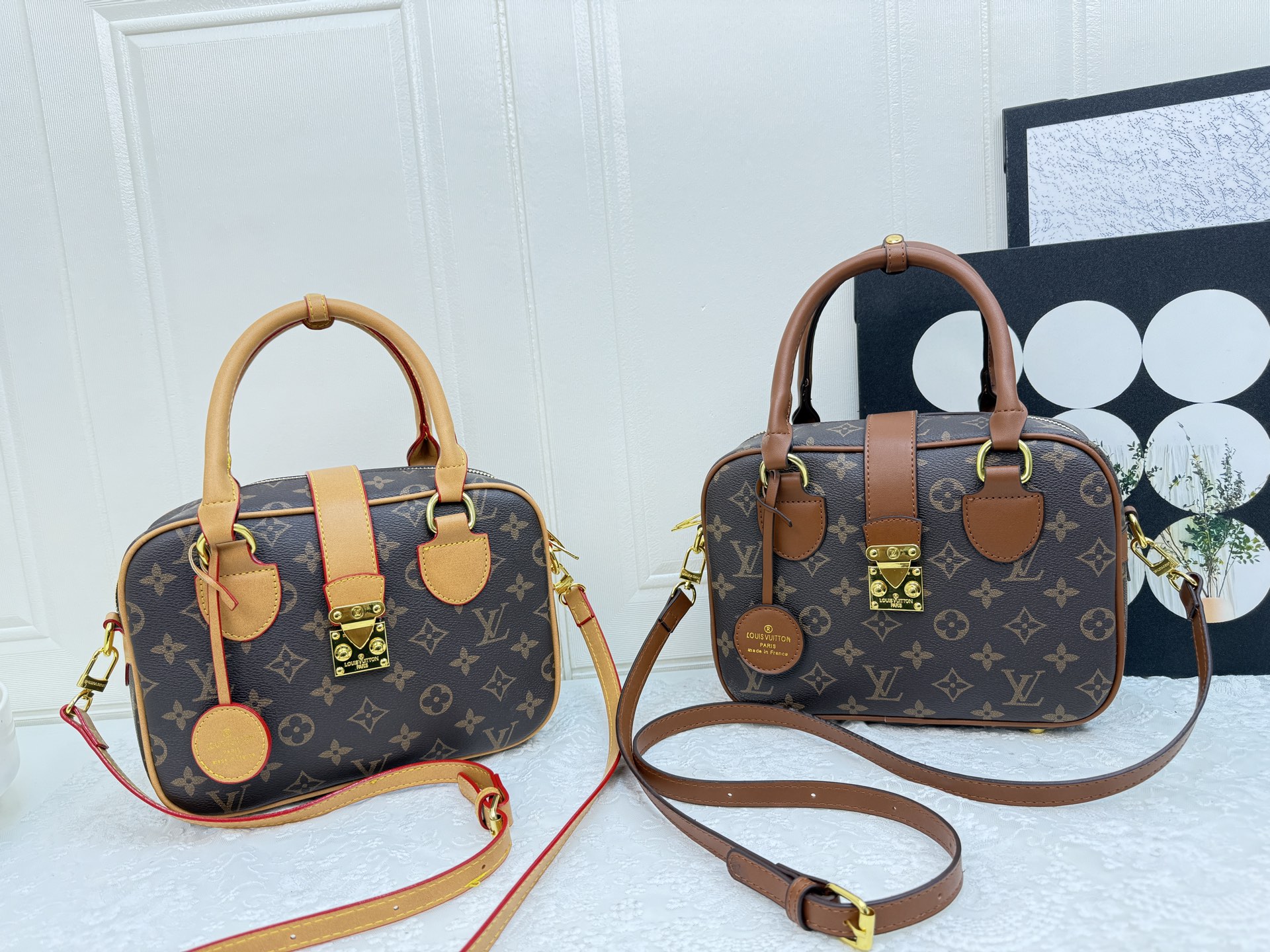 31$ dh LV 6870 Shoulder bag size 24x18x9 cm 91506823117 BY2553 gallery
