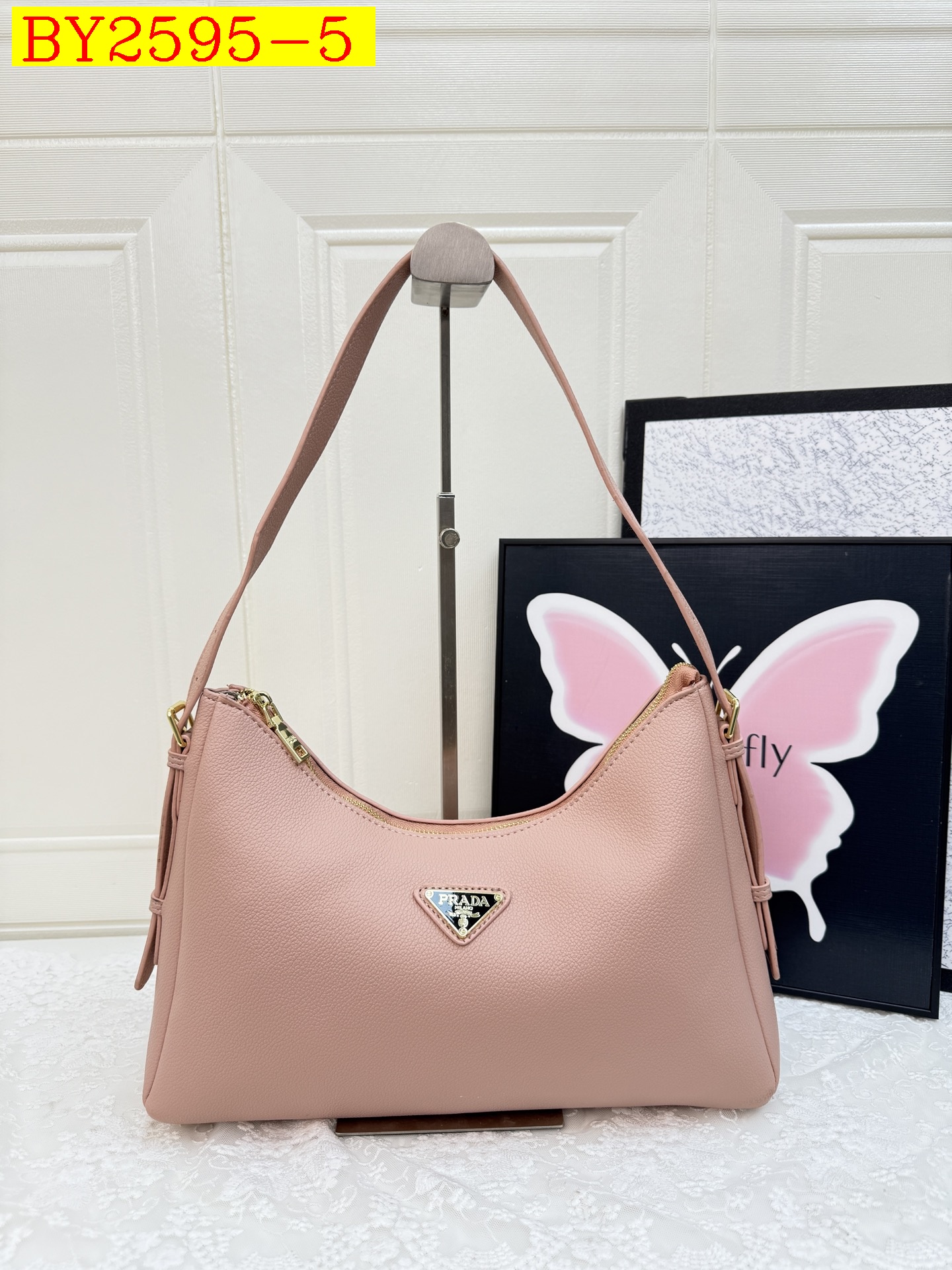 31$ dh PRADA JYH8616 Shoulder bag size 34x23x8 cm 80591423118 BY2595 gallery