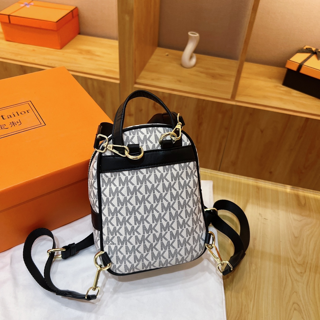31$ new_dh MK 8337 SIZE 16X19X8 CM 91508622090 ZY6B220 gallery