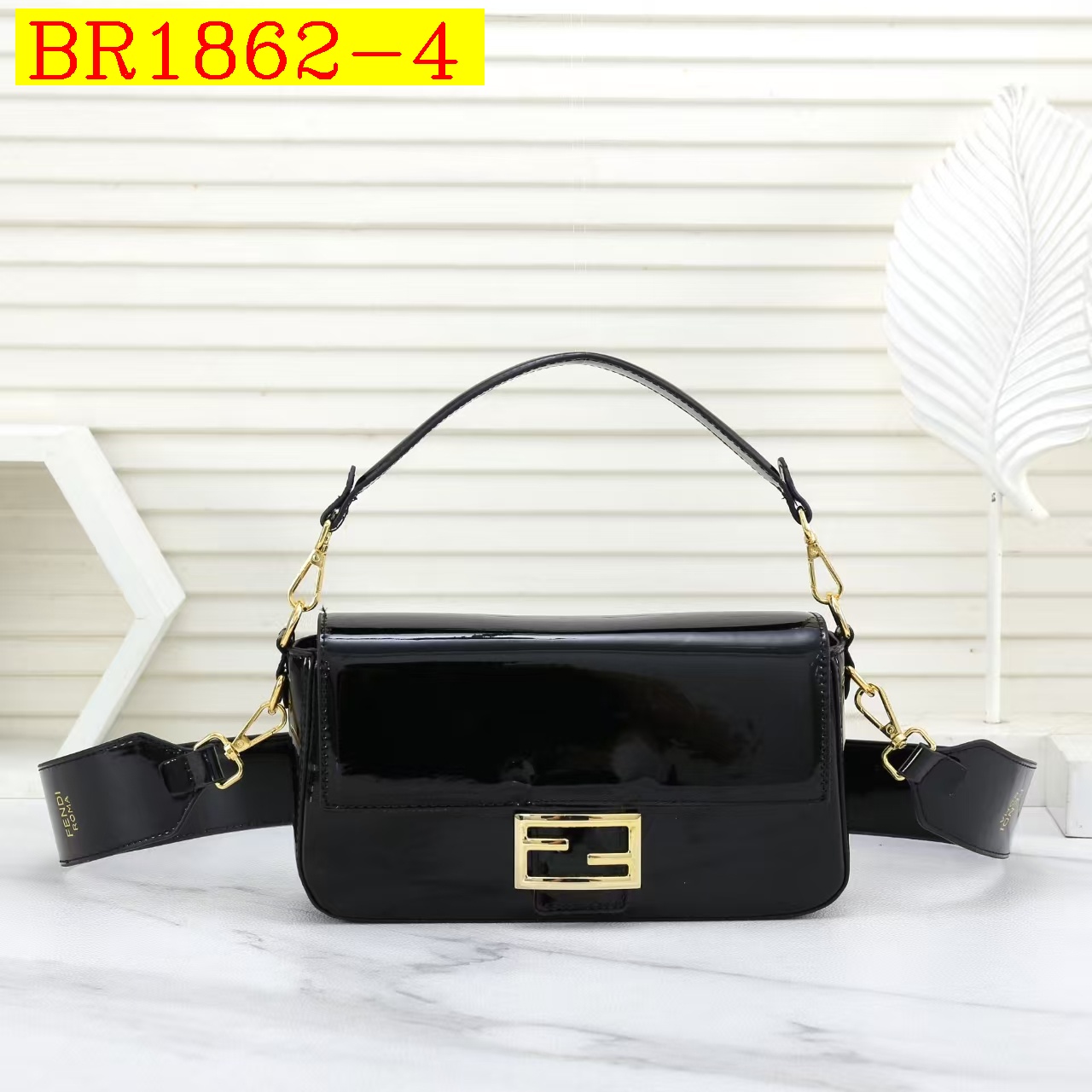 32$ FENDI 5635 size 25x17x7x cm 417316 BR1862 gallery