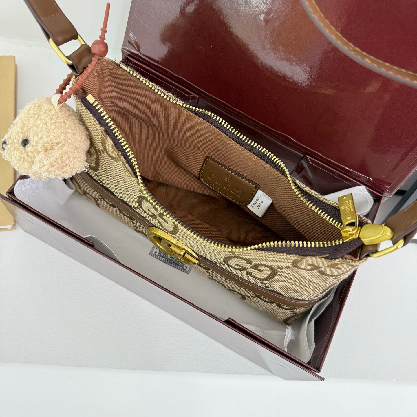 32$ Gucci 8801Shoulder bag size 25X15X7 cm 110378 DX706 gallery