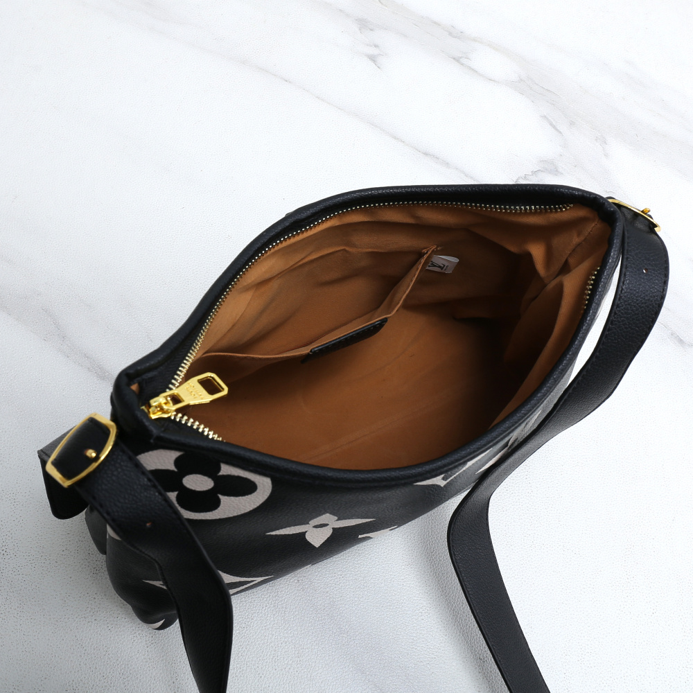 32$ LV 6169 Shoulder bag sIze 31X20X11 cm 916220 BR1946 gallery