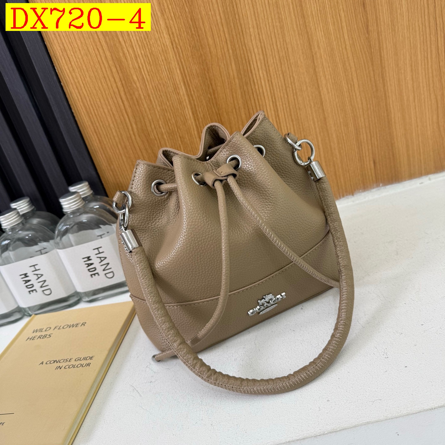 32$ coach 9027 pu Shoulder bag size 22x19x9 cm 518316 DX720 gallery