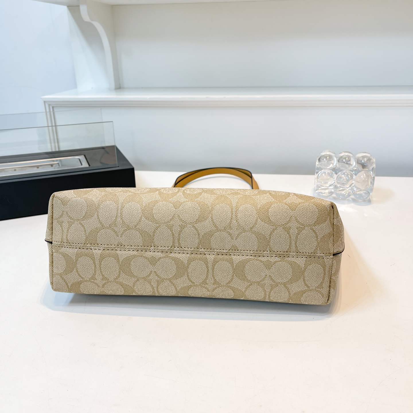 32$ dh COACH 7703 Tote bag size 38X25X11 cm 70498023224 BY2279 gallery