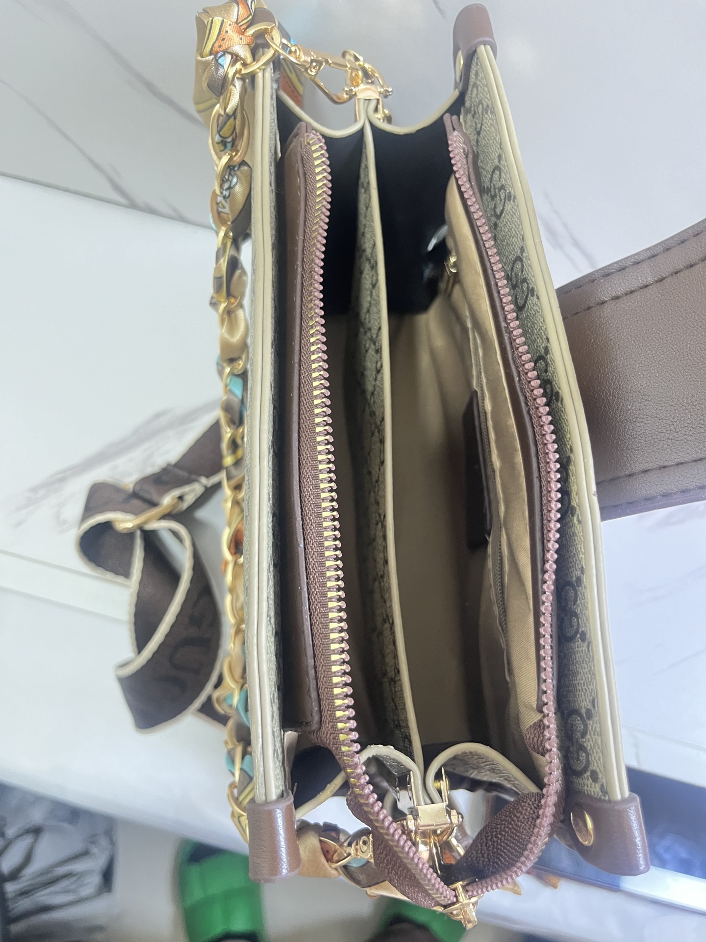 32$ dh GUCCI 8017 Shoulder bag size 23X17X9 cm 41203023223 BY2455 gallery
