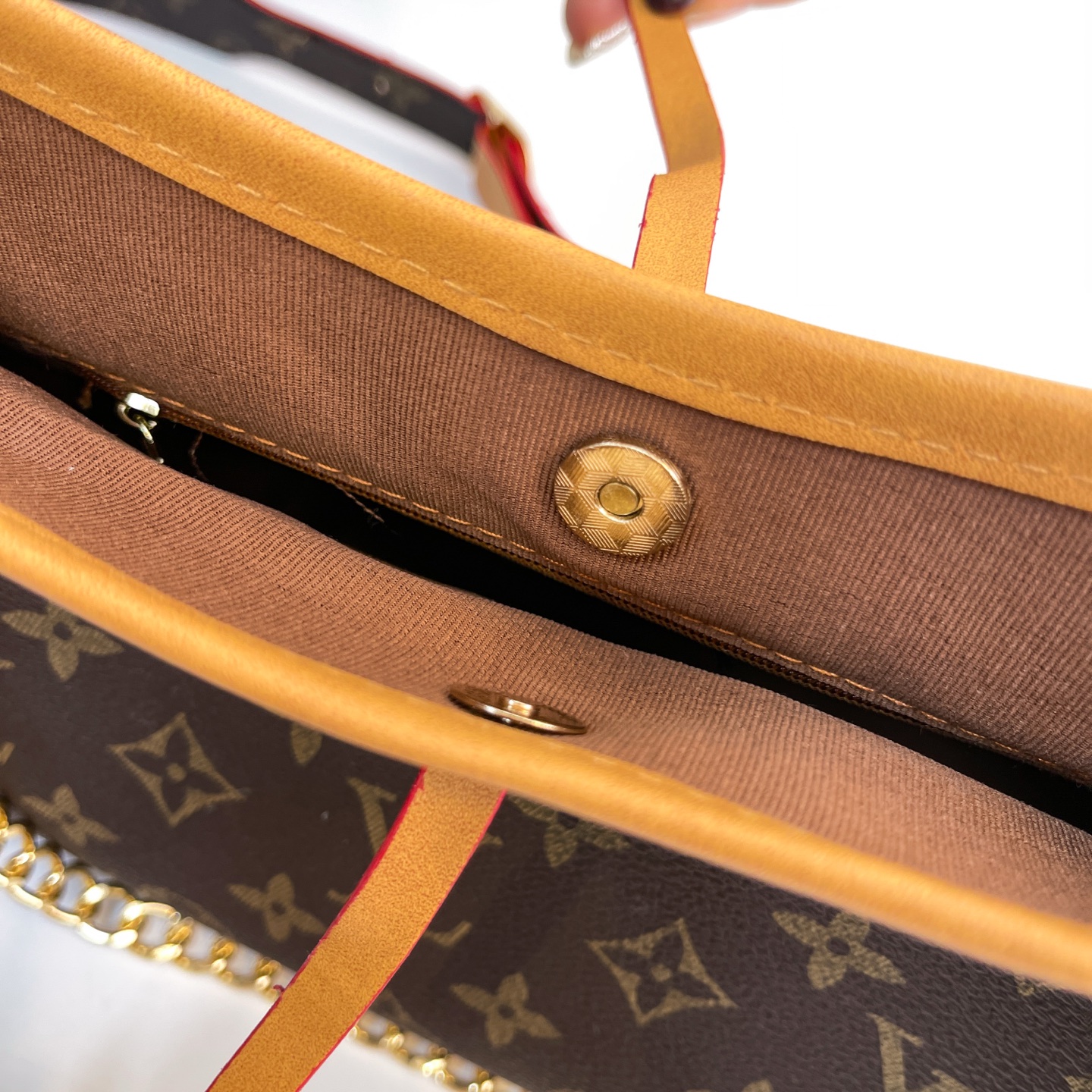32$ dh LV 7747 Shoulder bag size 28X19X11 cm 61304223224 BY2663 gallery