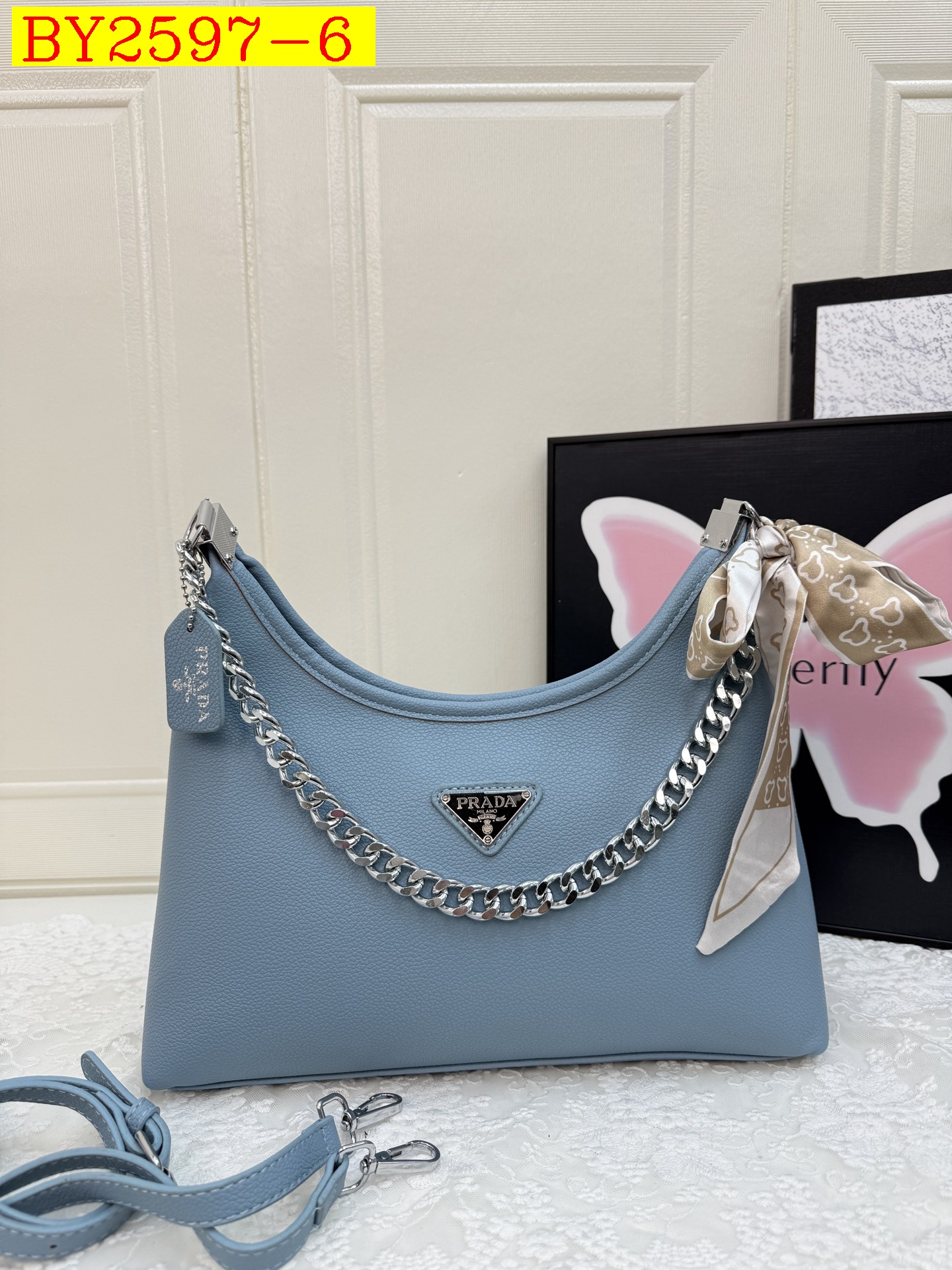 32$ dh PRADA JYH8622 Shoulder bag size 31x26x10 cm 71804023223 BY2597 gallery