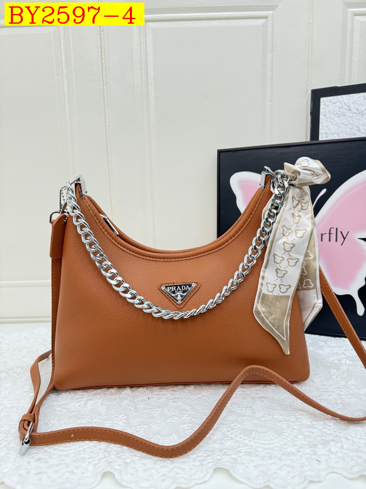 32$ dh PRADA JYH8622 Shoulder bag size 31x26x10 cm 71804023223 BY2597 gallery