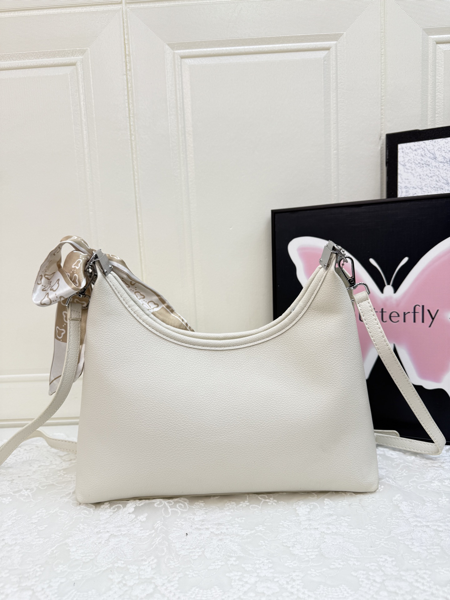 32$ dh PRADA JYH8622 Shoulder bag size 31x26x10 cm 71804023223 BY2597 gallery