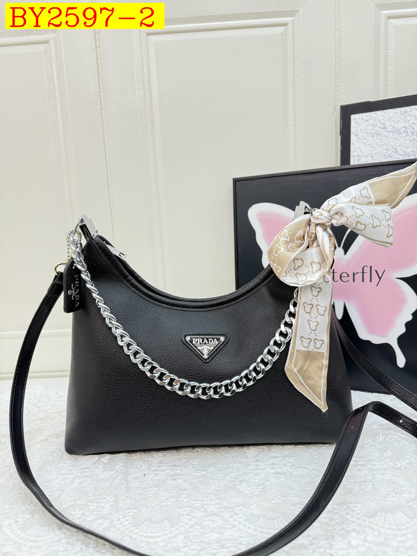32$ dh PRADA JYH8622 Shoulder bag size 31x26x10 cm 71804023223 BY2597 gallery