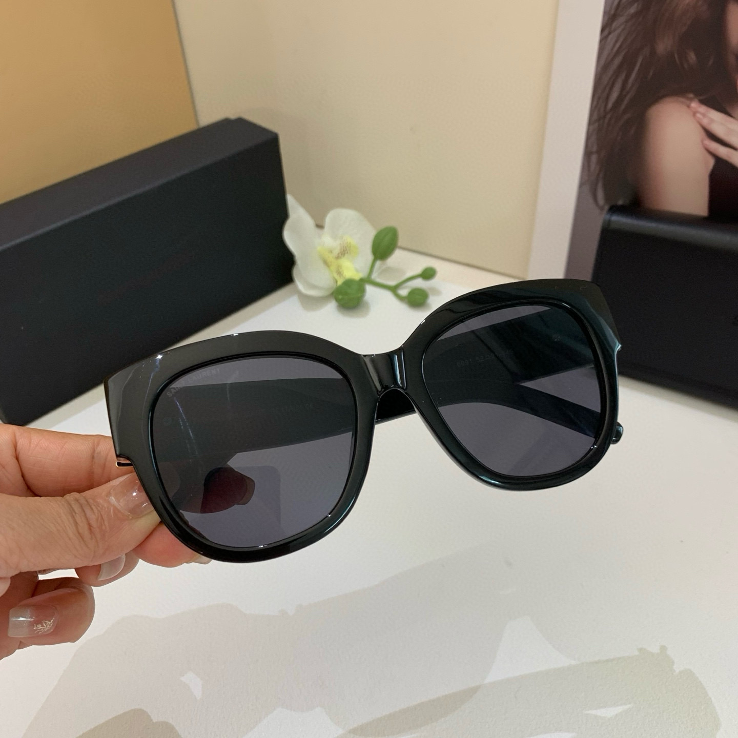 32$ dh YSL Sunglassess With Box 81556023224 WMY4 gallery
