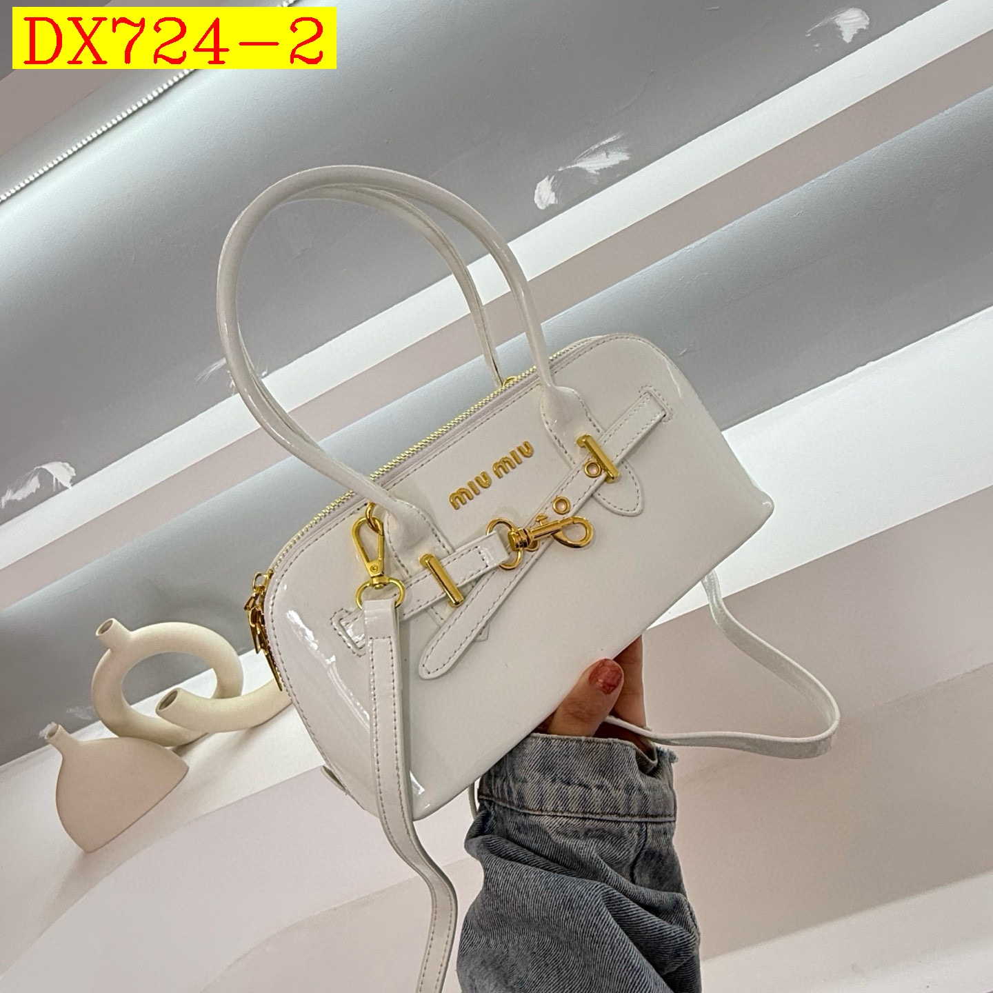 32$ miumiu 8035 Shoulder bag size 26x13x10 cm 710430 DX724 gallery