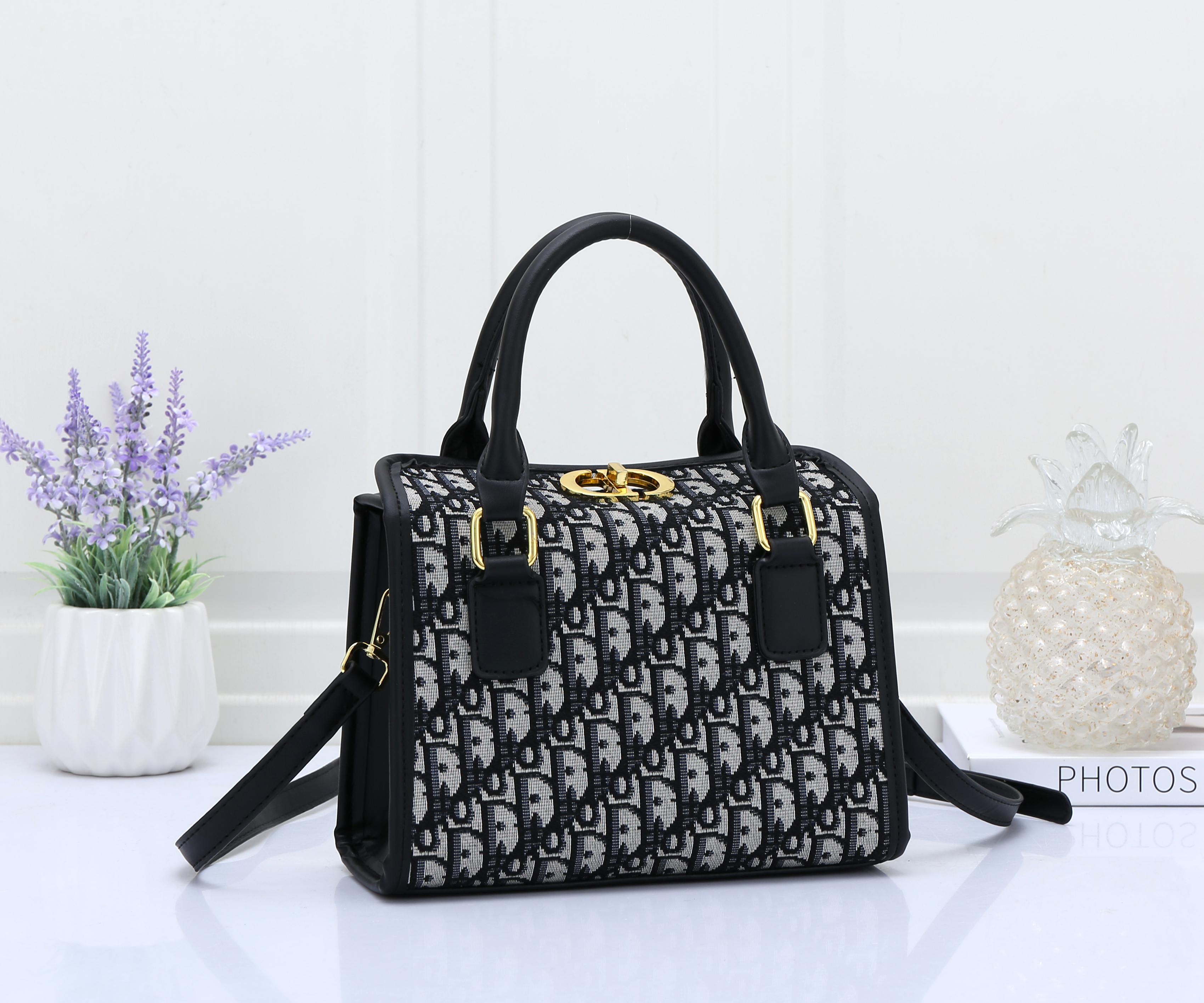 32$ new_dh DIOR_8838 SIZE 23X17X11 CM 71412623007 XR3B170 gallery