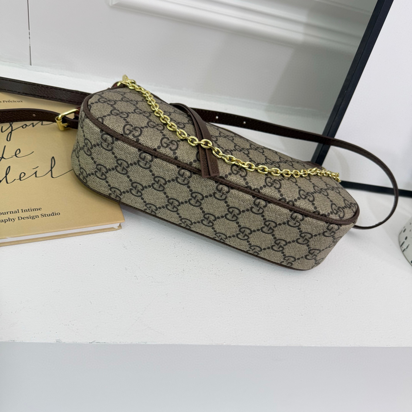 33$ GUCCI 68012 PU Shoulder bag size 25X14X6 cm 010416 DX744 gallery