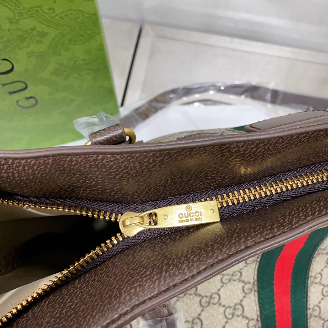 33$ GUCCI 8004 Tote bag size 44x25x15 cm 214080 BY2755 gallery