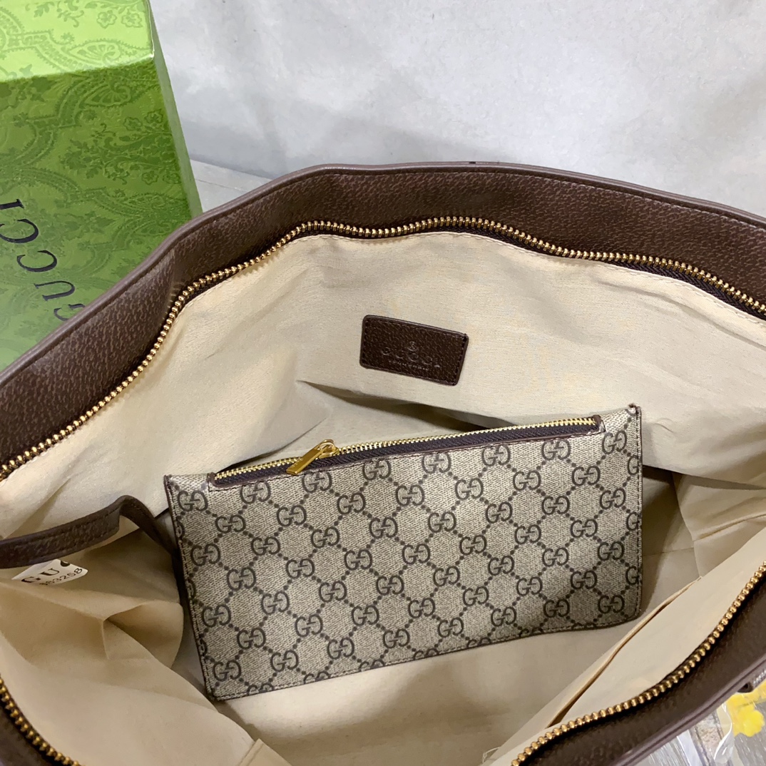 33$ GUCCI 8004 Tote bag size 44x25x15 cm 214080 BY2755 gallery
