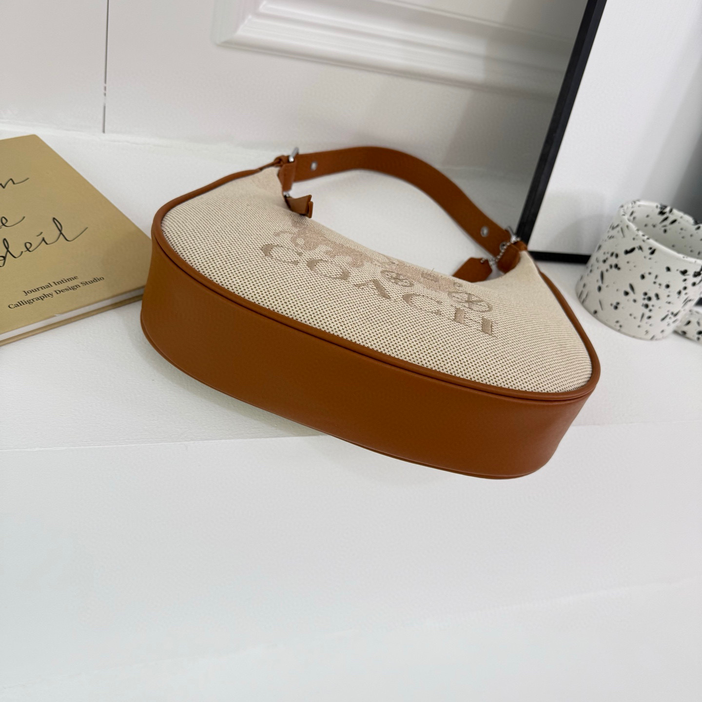 33$ coach Shoulder bag size 28x23x7 cm 211460 DX722 gallery